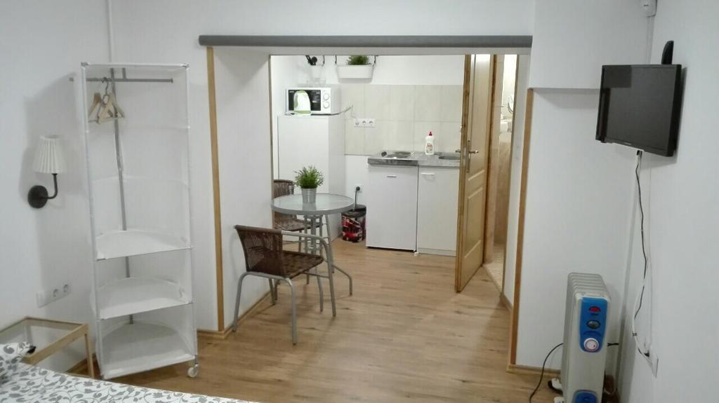 Ferienwohnung Apartman Vorosmarty Budapest Exterior foto