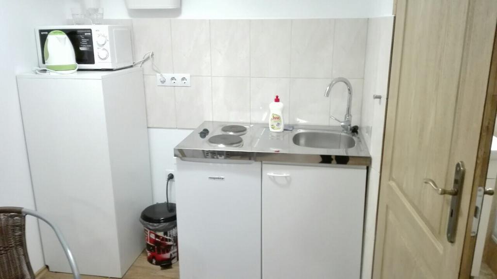 Ferienwohnung Apartman Vorosmarty Budapest Exterior foto