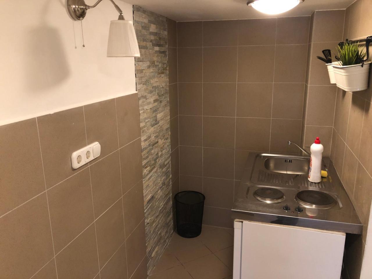 Ferienwohnung Apartman Vorosmarty Budapest Exterior foto